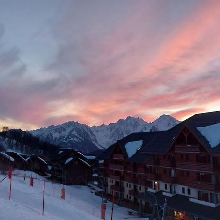 Appartement Lumineux Aux Pieds Des Pistes Сен-Франсуа-Лоншам Экстерьер фото
